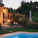 Poggio Montali Lantgård *