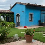 Lantgård Poggio Montali Monte Roberto