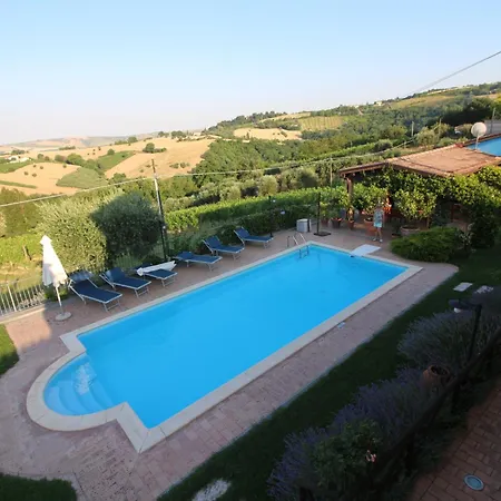 Poggio Montali Agroturismo Monte Roberto