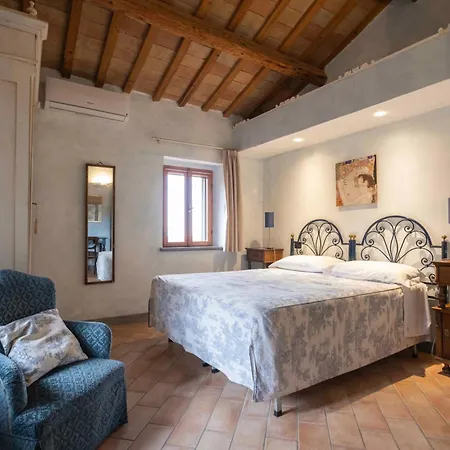 Poggio Montali Agroturismo *