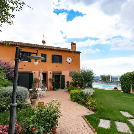 ファームステイ Poggio Montali *