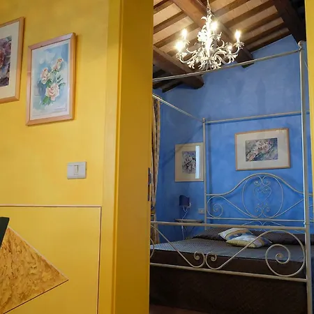 ファームステイ Poggio Montali Monte Roberto