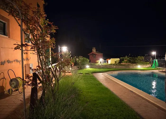 Poggio Montali * Monte Roberto