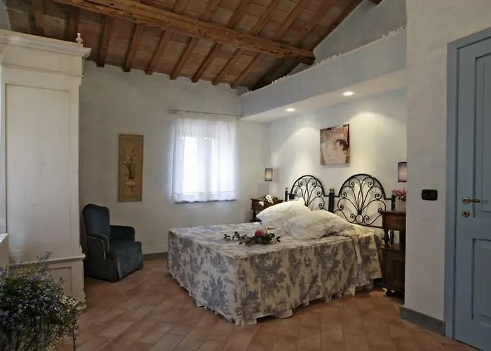 Poggio Montali * مونتي روبيرتو