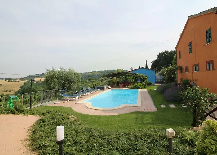 Poggio Montali * Monte Roberto